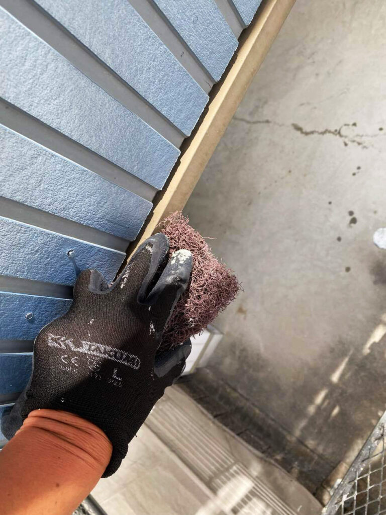 西淀川区外壁塗装施行中